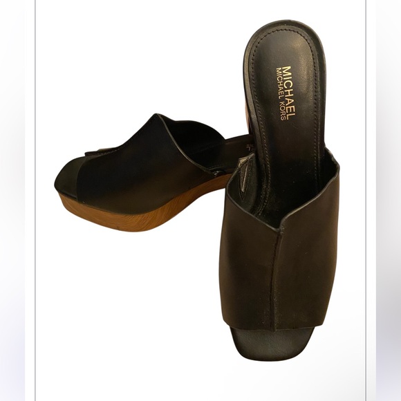 Micheal Kors Wooden Block Heel Mules Size 6.5 - Picture 1 of 9